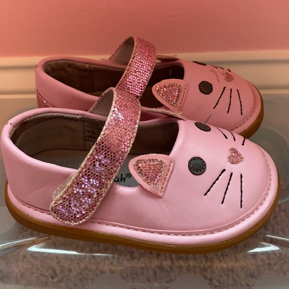 Squeaking Toddler Shoes - Pink Kitten - Picture 2 of 5